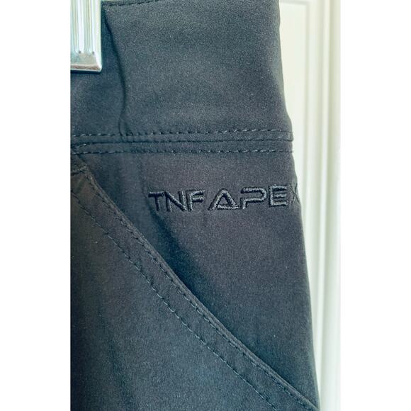 The North Face skirt size 8 in black - Picture 6 of 10